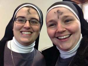 Sharing selfies of your ashes is great if done in the spirit of the New Evangelizeation.